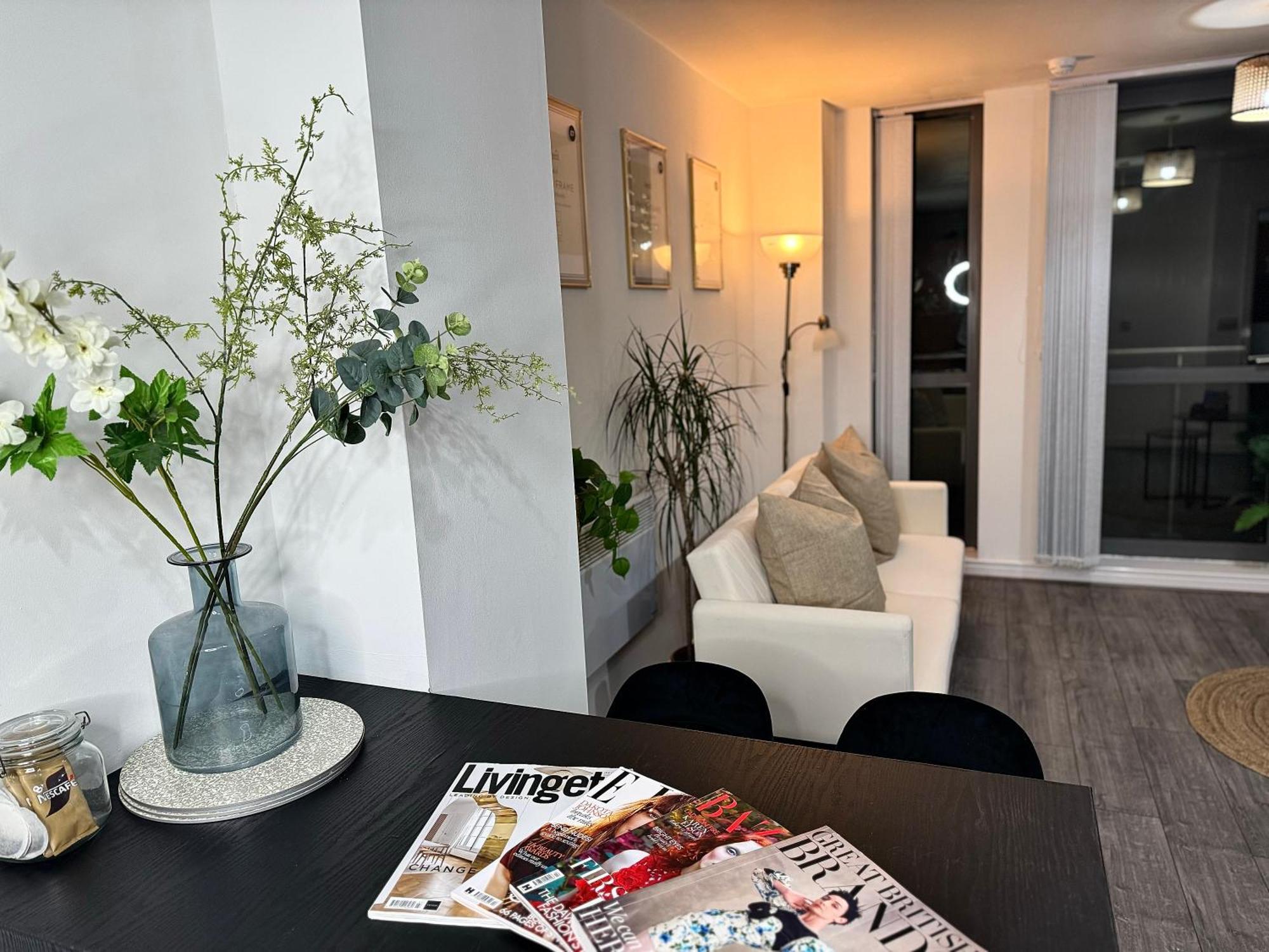 Birmingham City Centre - Centenary Plaza Luxury Apartment - Free Gym ภายนอก รูปภาพ