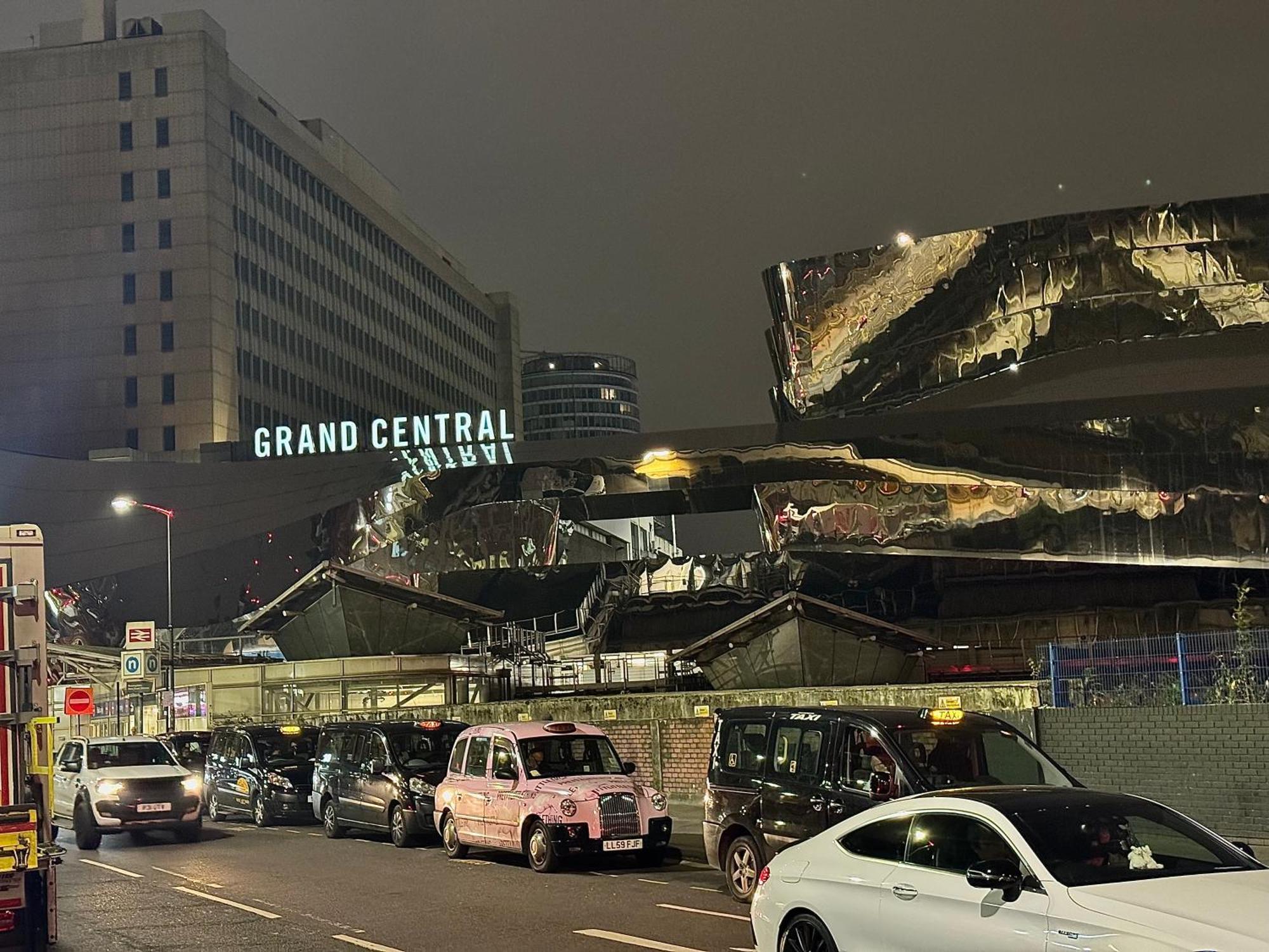 Birmingham City Centre - Centenary Plaza Luxury Apartment - Free Gym ภายนอก รูปภาพ